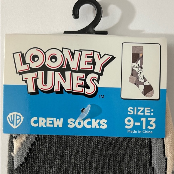 Warner Bros. Gray and White Bugs Bunny Socks - Picture 3 of 5